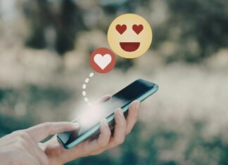 Top 100 SMS d’amour – Les plus beaux messages romantiques à envoyer Top 100 SMS d'amour romantiques à envoyer à son amoureux